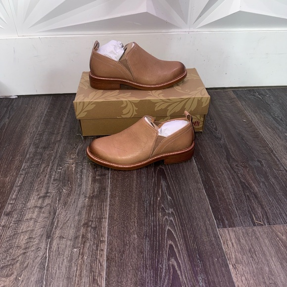 Sofft women’s Naisbury 2 Italian leather slip on shoe sz 6.5 - Picture 3 of 6